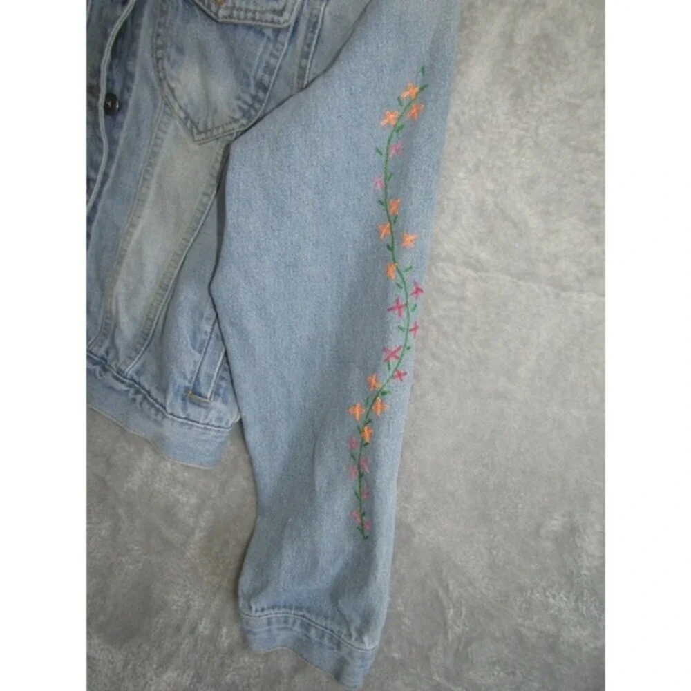 The Style Between‎ Us Girls S Light Wash Denim Jacket Embroidered Butterfly Hood